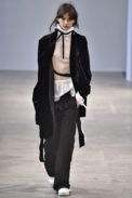 Ann Demeulemeester Paris Menswear Fall Winter 2017 January 2017