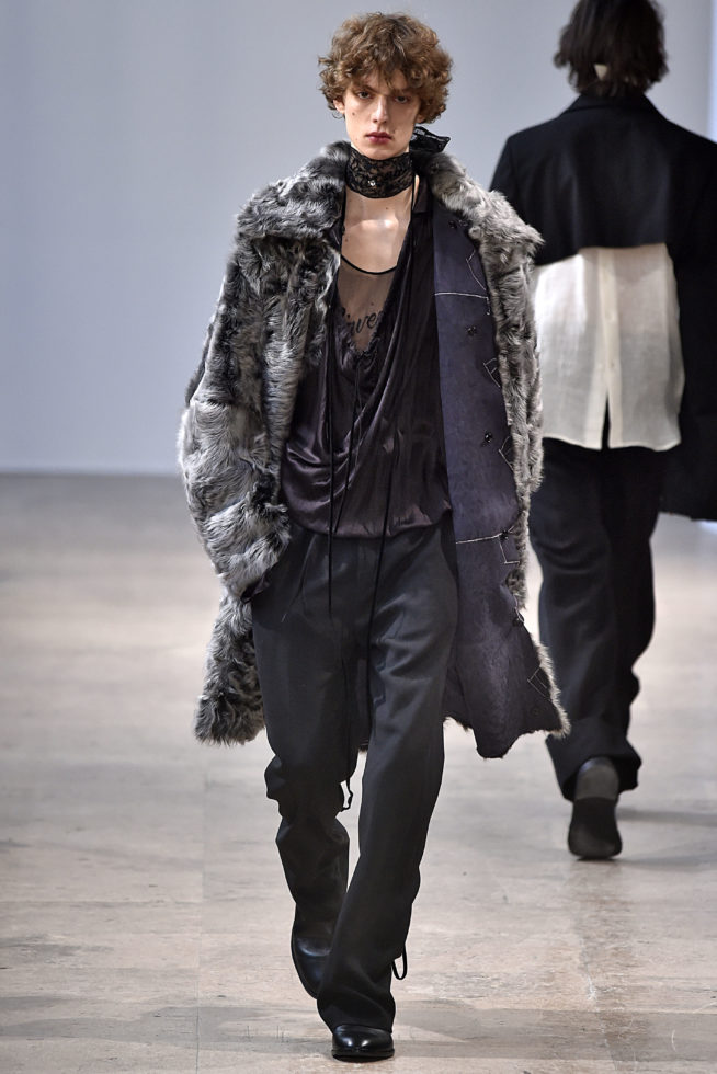 Ann Demeulemeester Paris Menswear Fall Winter 2017 January 2017