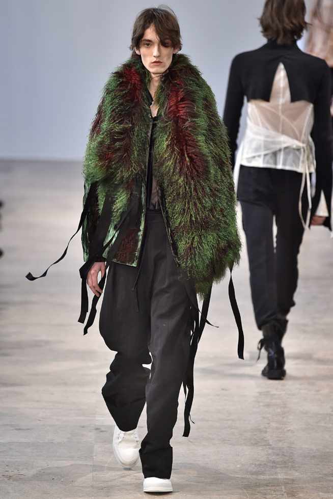 Ann Demeulemeester Paris Menswear Fall Winter 2017 January 2017