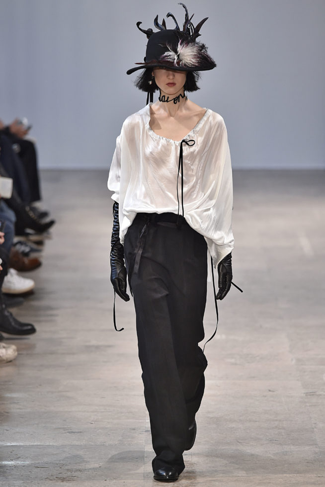 Ann Demeulemeester Paris Menswear Fall Winter 2017 January 2017