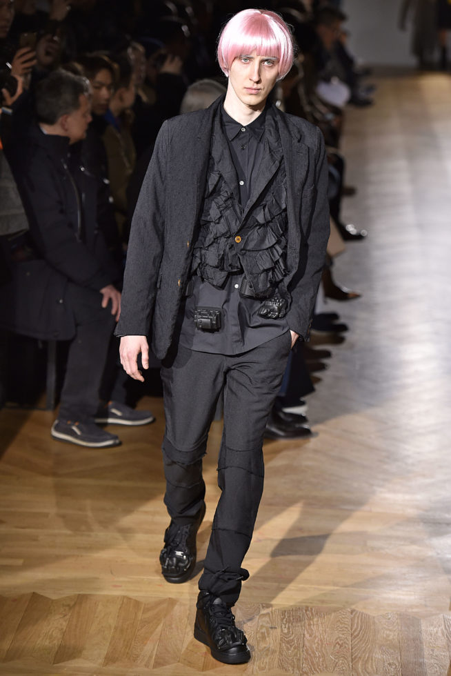 Comme des Garcons Paris Menswear Fall Winter 2017 - January 2017