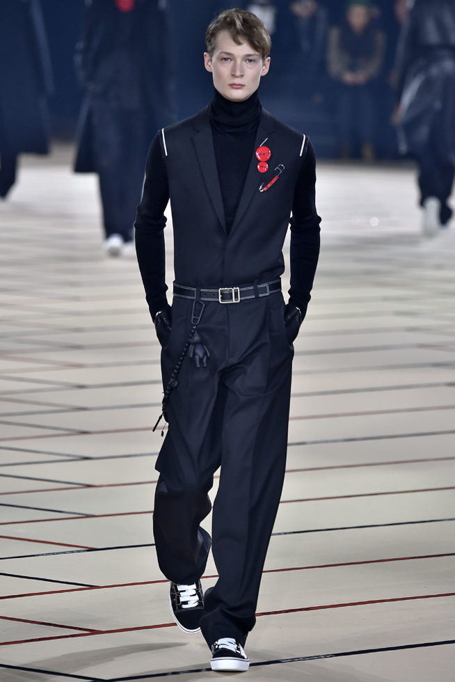 Dior Homme Paris Menswear Fall Winter 2017 - January 2017