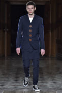 Givenchy Paris Menswear Fall Winter 2017 - January 2017