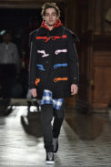 Givenchy Paris Menswear Fall Winter 2017 - January 2017