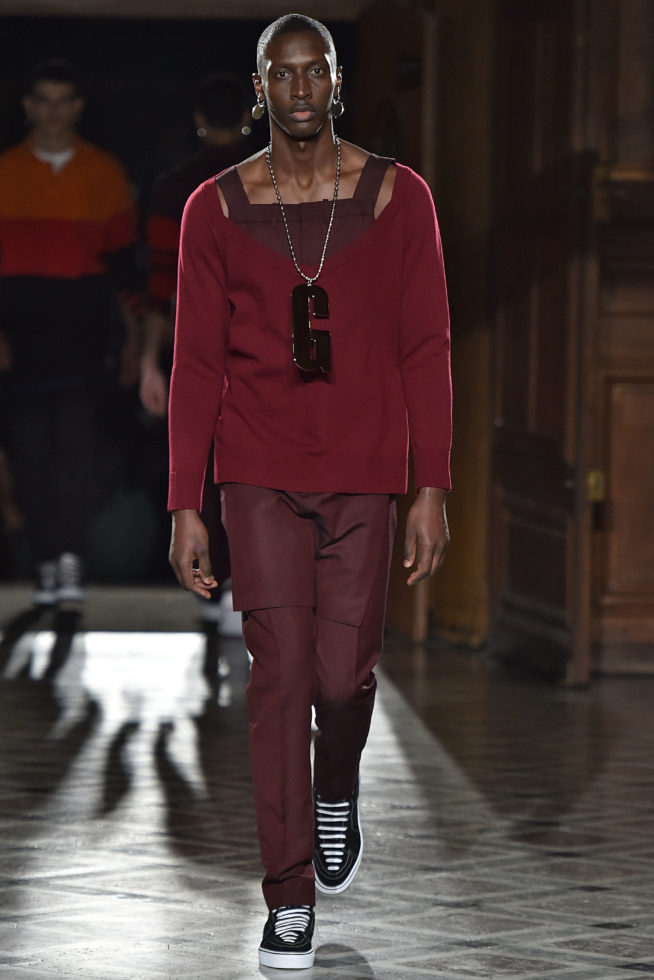 Givenchy Paris Menswear Fall Winter 2017 - January 2017