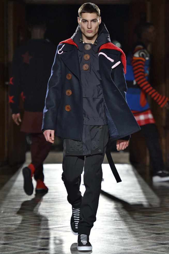 Givenchy Paris Menswear Fall Winter 2017 - January 2017