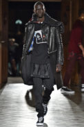 Givenchy Paris Menswear Fall Winter 2017 - January 2017