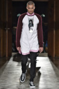 Givenchy Paris Menswear Fall Winter 2017 - January 2017