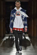 Givenchy Paris Menswear Fall Winter 2017 - January 2017