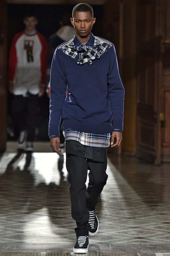 Givenchy Paris Menswear Fall Winter 2017 - January 2017