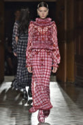 Givenchy Paris Menswear Fall Winter 2017 - January 2017