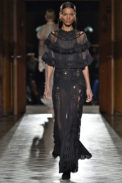 Givenchy Paris Menswear Fall Winter 2017 - January 2017