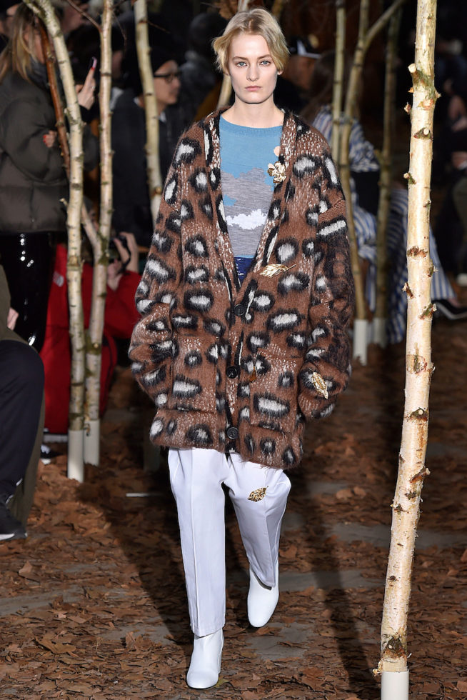 Off White