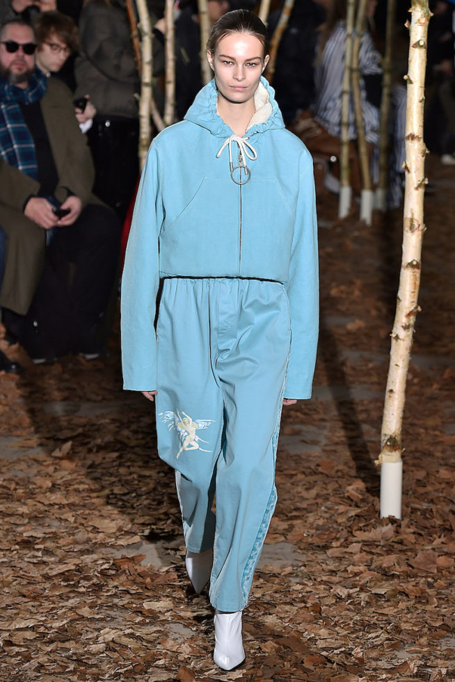 Off White