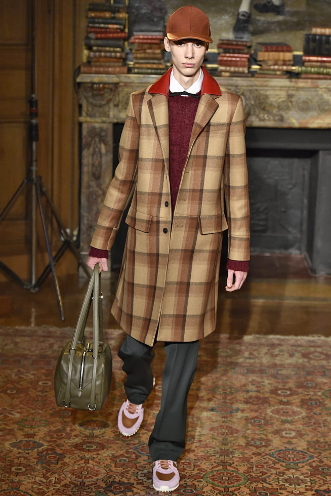 Valentino Paris Menswear Fall Winter 2017 January 2017