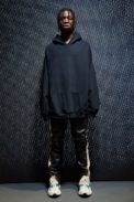 29-yeezy-season-5-fall-winter-2017-lookbook