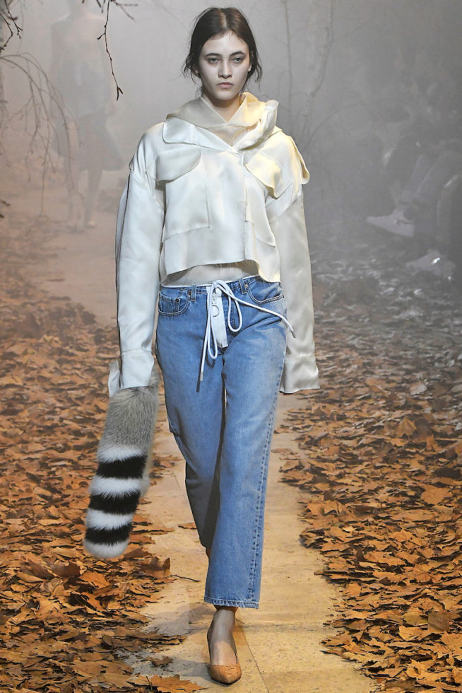 Off White