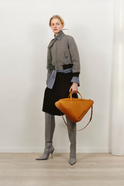 balenciaga_look_18_2017_pf