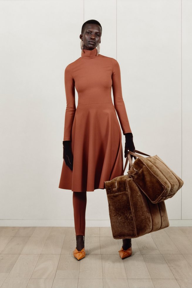 balenciaga_look_30_2017_pf