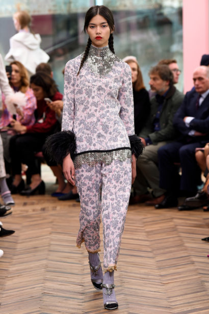prada_res18_041