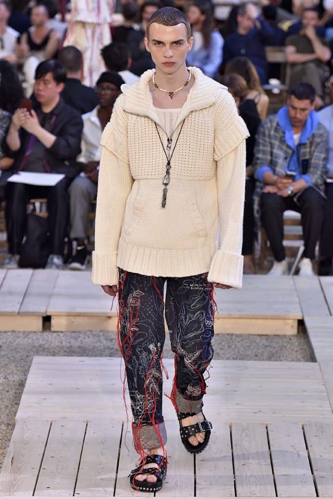 Alexander McQueen Paris Menswear Spring Summer 2018 Paris June 2017