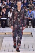 Alexander McQueen Paris Menswear Spring Summer 2018 Paris June 2017