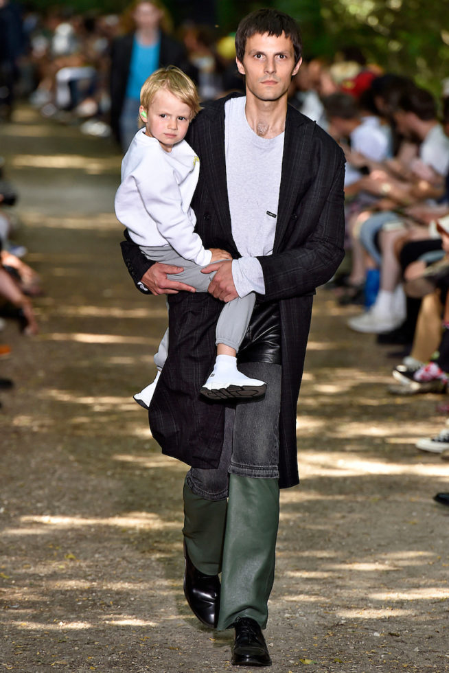 Balenciaga Paris  Menswear Spring Summer 2018 Paris June 2017