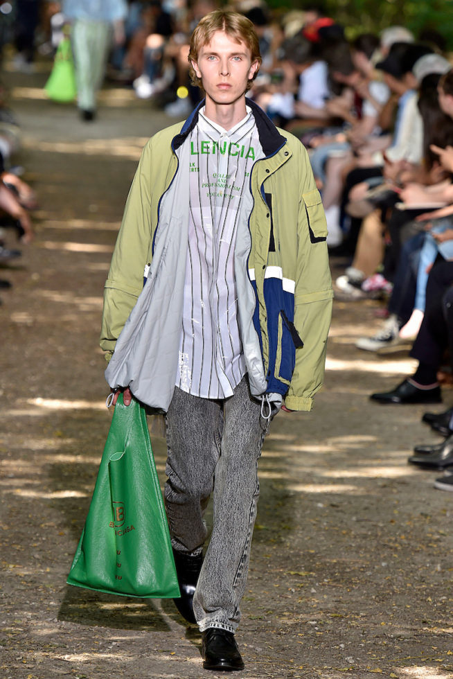 Balenciaga Paris  Menswear Spring Summer 2018 Paris June 2017