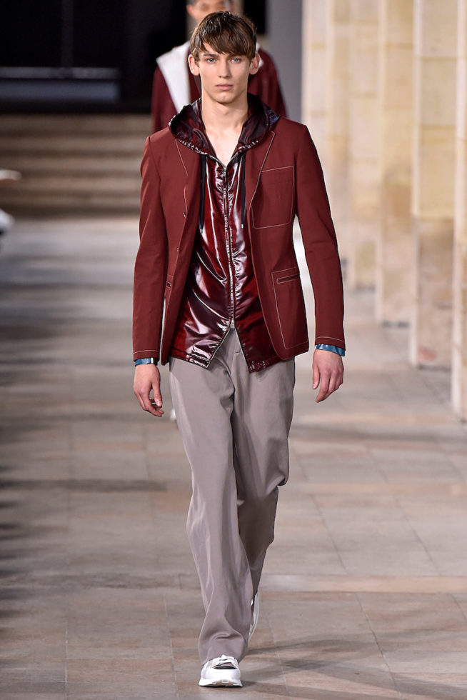 her_m_ss18_001