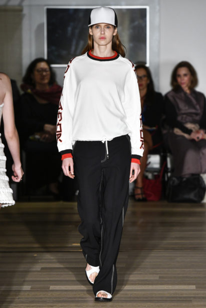 Reinaldo Lourenco
Verao 2018
5/6/17

foto: Ze Takahashi/Fotosite
