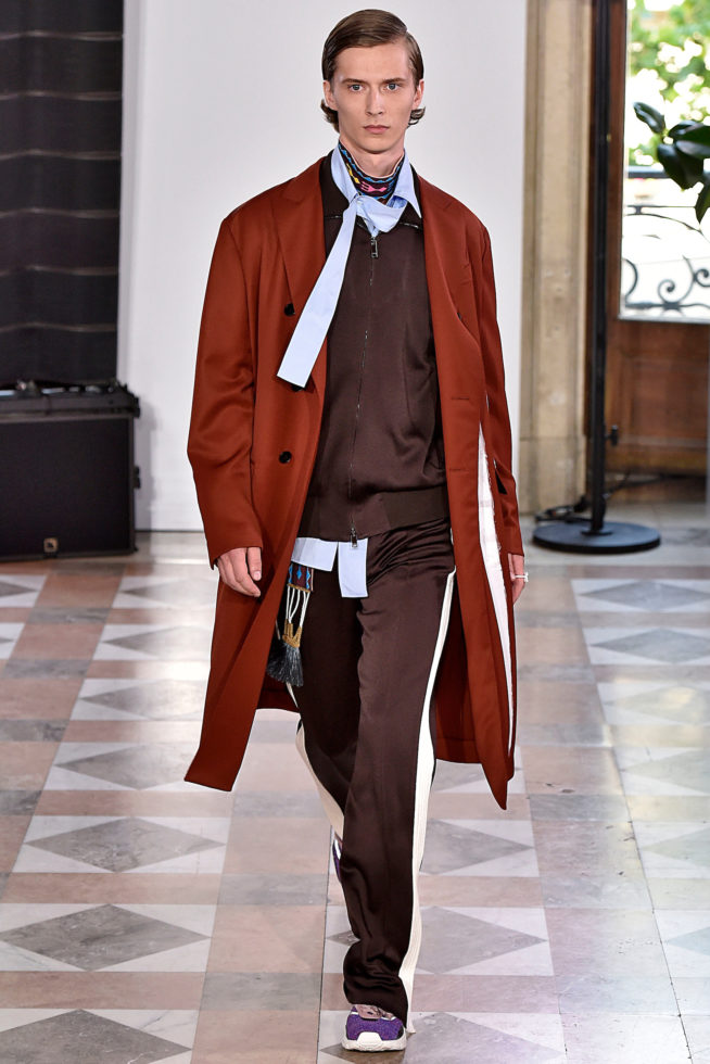 Valentino Paris Menswear Spring Summer 2018 Paris June 2017
