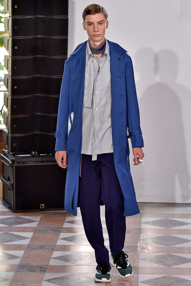 Valentino Paris Menswear Spring Summer 2018 Paris June 2017