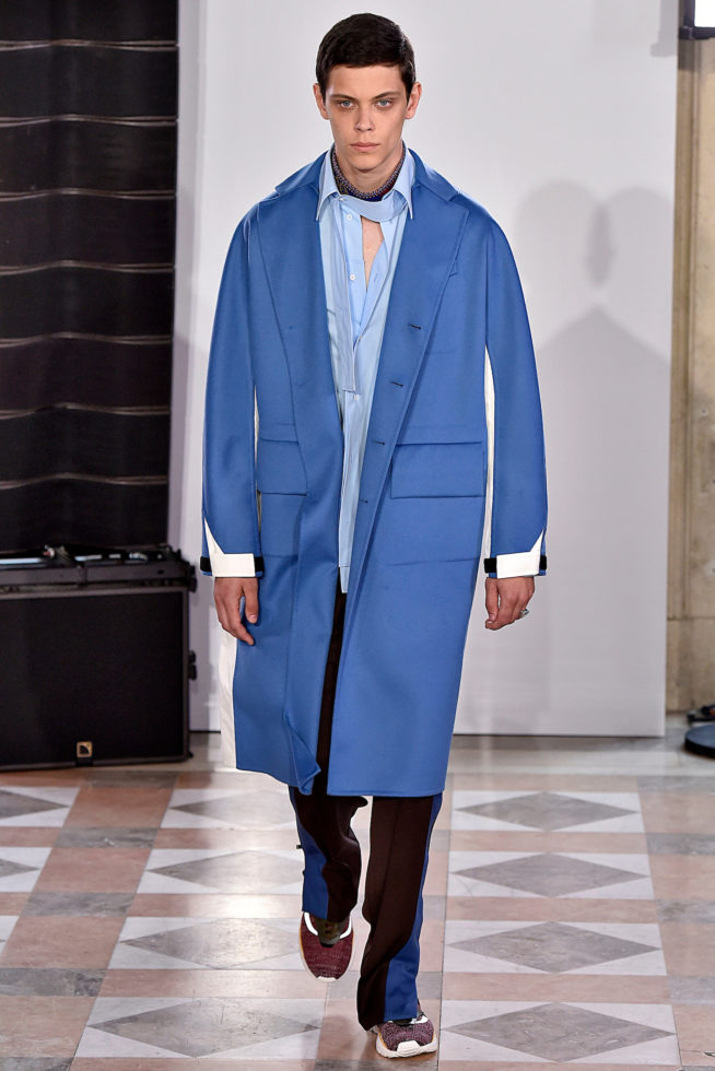 Valentino Paris Menswear Spring Summer 2018 Paris June 2017
