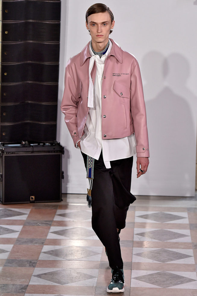 Valentino Paris Menswear Spring Summer 2018 Paris June 2017