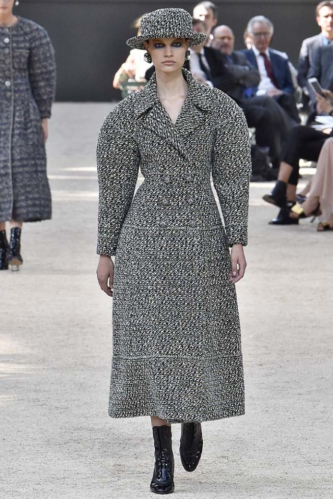 Chanel Paris Haute Couture Fall Winter 2017-2018 Paris July 2017