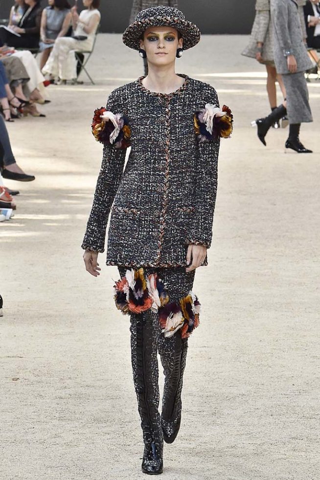 Chanel Paris Haute Couture Fall Winter 2017-2018 Paris July 2017