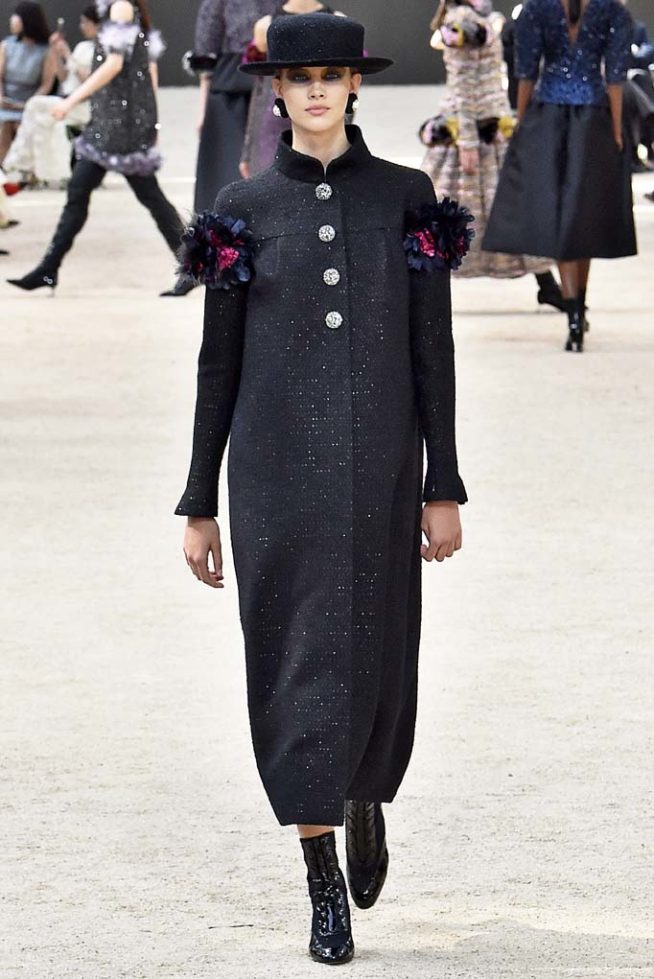 Chanel Paris Haute Couture Fall Winter 2017-2018 Paris July 2017