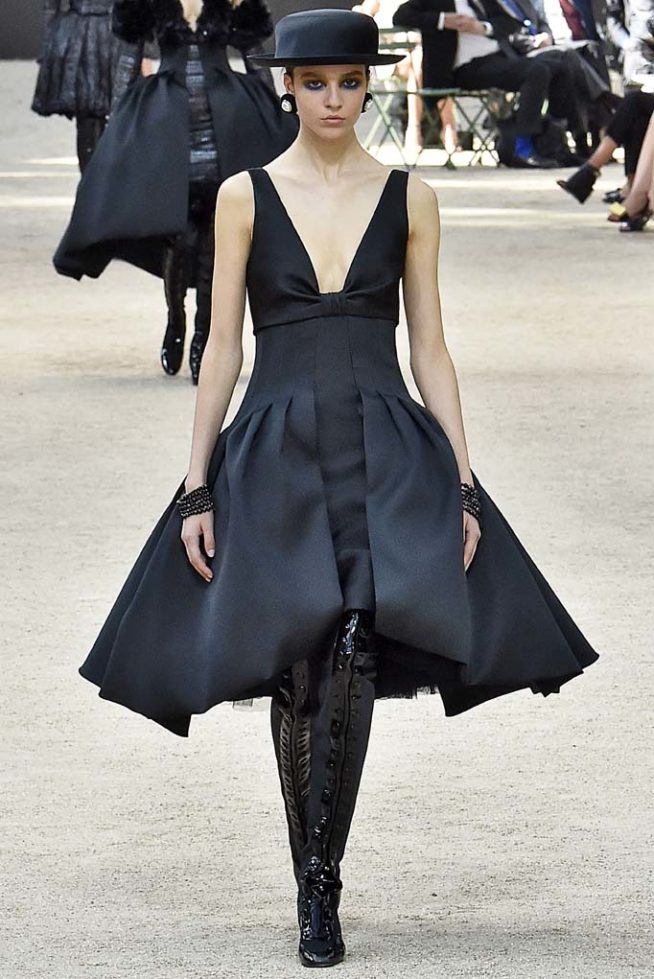 Chanel Paris Haute Couture Fall Winter 2017-2018 Paris July 2017