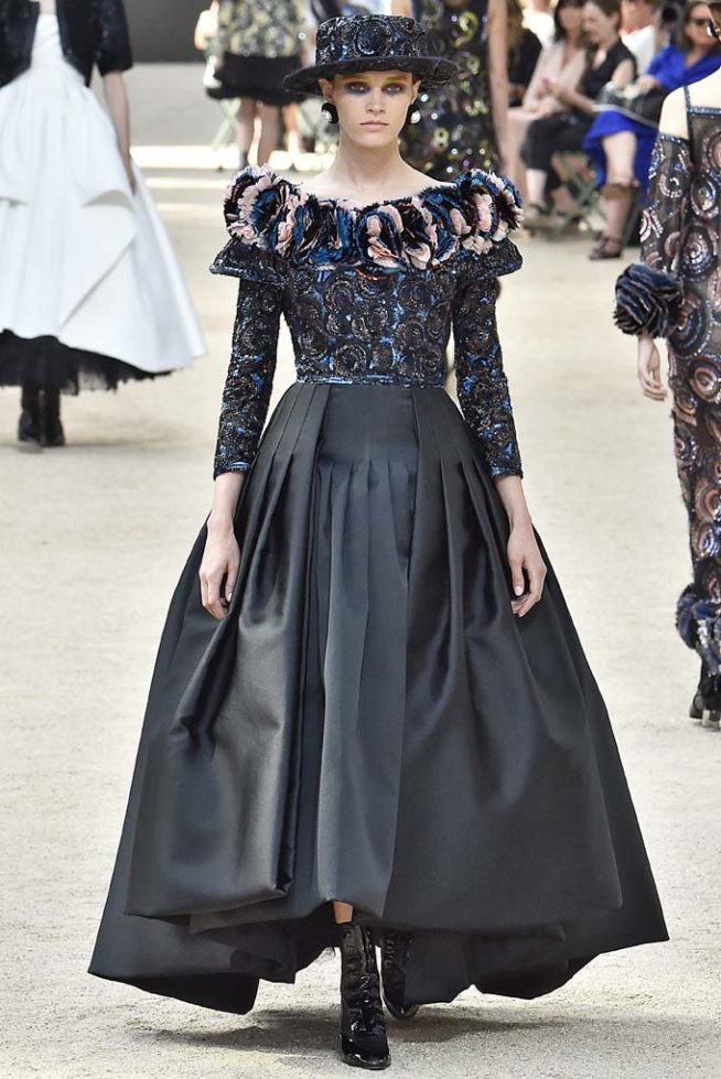 Chanel Paris Haute Couture Fall Winter 2017-2018 Paris July 2017