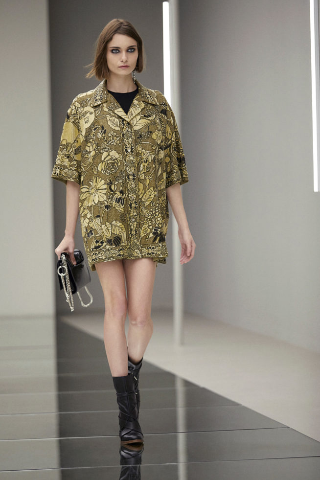look-17
