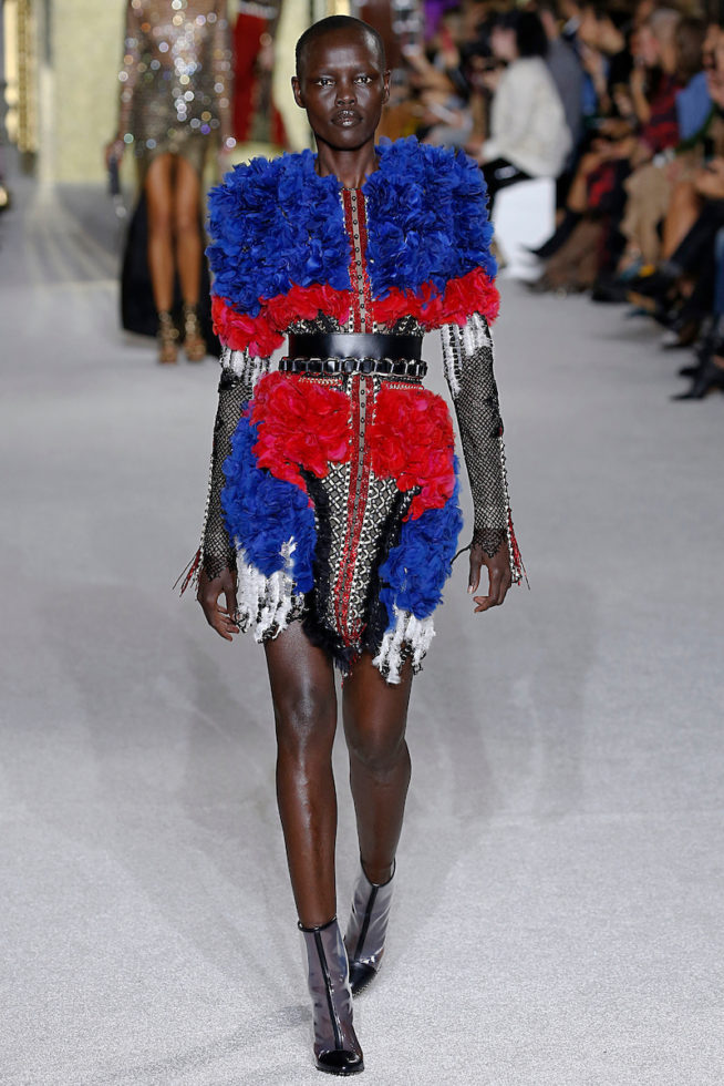 Balmain

Paris - Verao 2018

foto: FOTOSITE