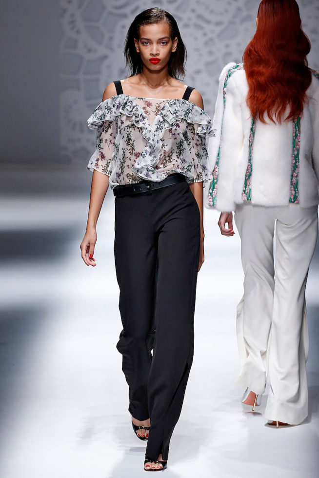 Blumarine

Milao - Verao 2018

foto: FOTOSITE