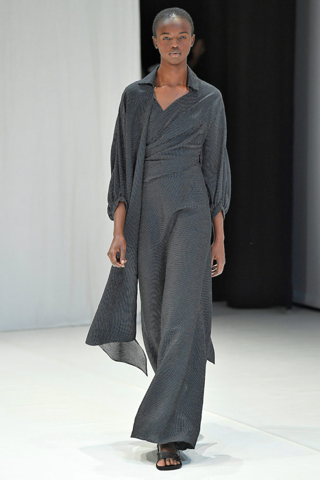 Chalayan

Londres - Verao 2018

foto: FOTOSITE