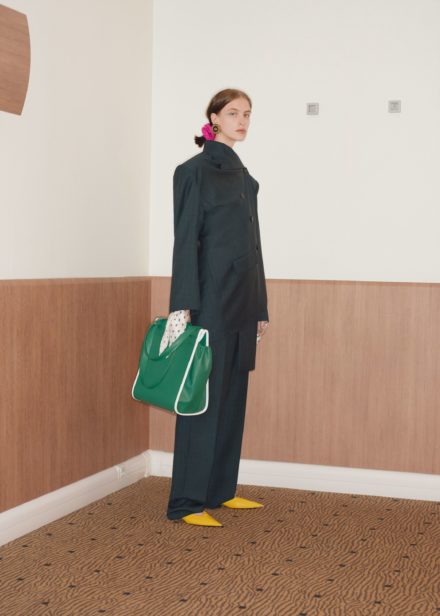 01-balenciaga-resort-2018