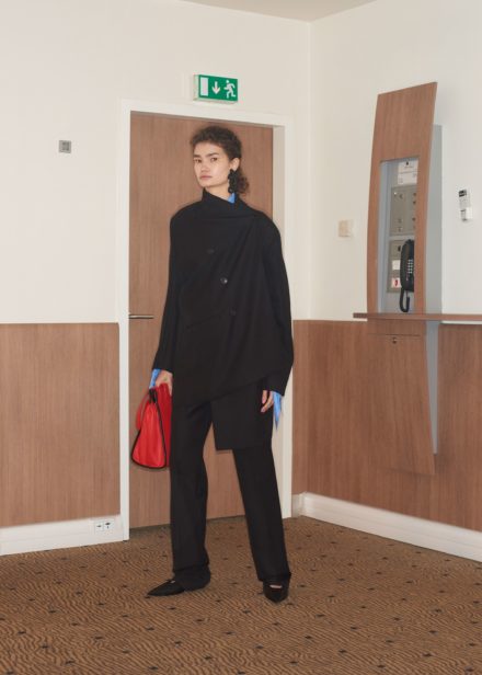 04-balenciaga-resort-2018