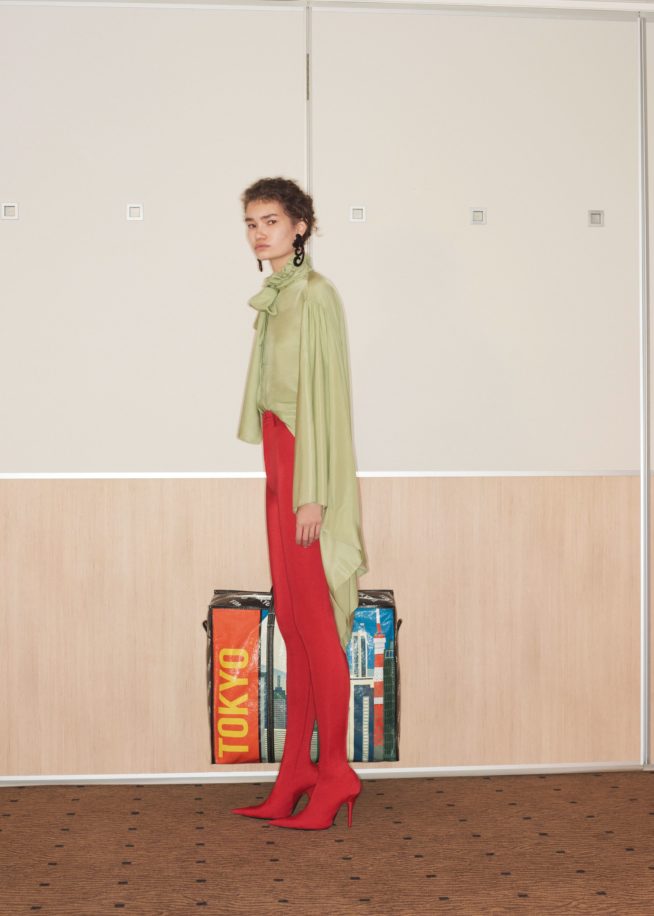 20-balenciaga-resort-2018