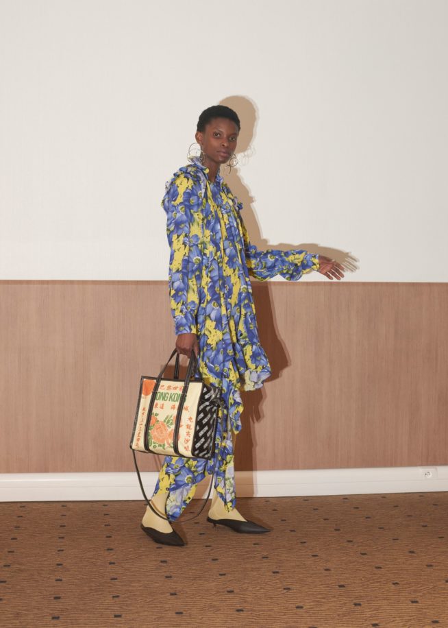 25-balenciaga-resort-2018