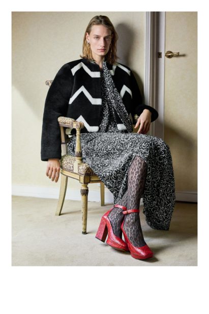 look_19