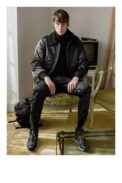look_30