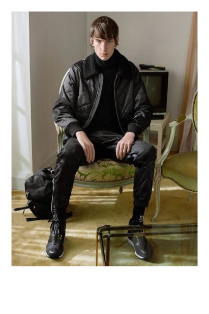 look_30